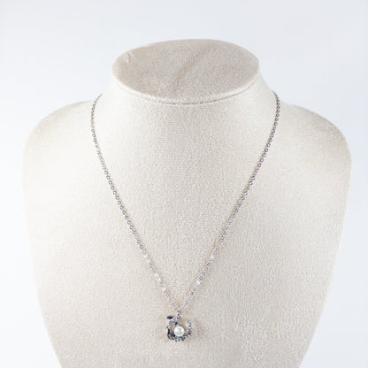 : Pearl Bloom Necklace - Emilia Charms